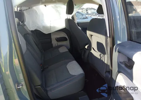 2023 Ford Maverick Xlt z USA, uszkodzony, nr VIN 3FTTW8E94PRA52694